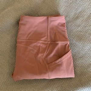 NWOT Lululemon All the Right Places